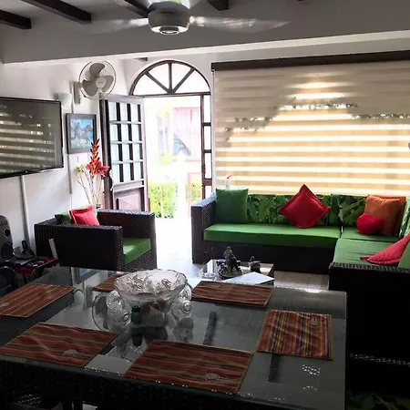 Casa Comoda, Bien Ubicada En Conjunto Con Piscina Melgar Exterior photo